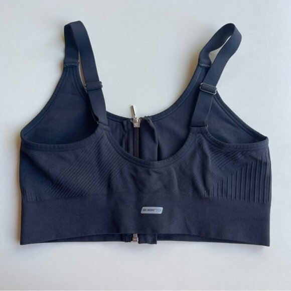 3/$20 ❤️ Athletic Works Sports Bra Bundle US M - Picture 3 of 6